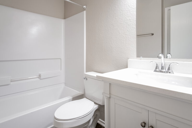 1,870/Mo, 189 Valero Dr San Marcos, TX 78666 Bathroom View