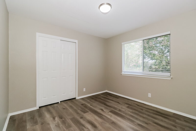 1,870/Mo, 504 Country Estates Dr Hutto, TX 78634 Bedroom View 2