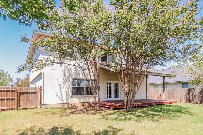 1,870/Mo, 504 Country Estates Dr Hutto, TX 78634 Rear View