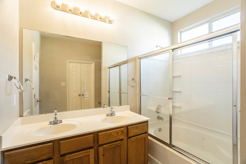 1,880/Mo, 125 Brown St Hutto, TX 78634 Misc View 13
