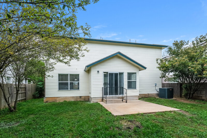 2,240/Mo, 2016 Continental Pass Cedar Park, TX 78613 Rear View 2