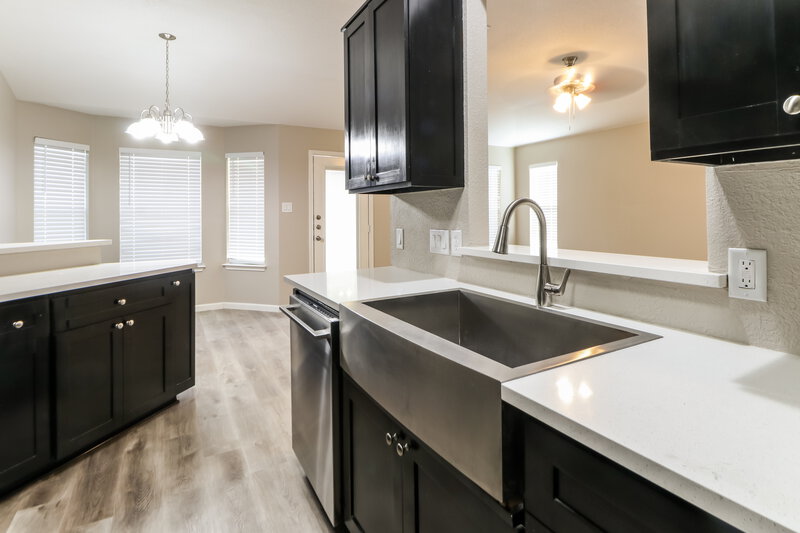 2,300/Mo, 315 Marquitos Dr Kyle, TX 78640 Kitchen View