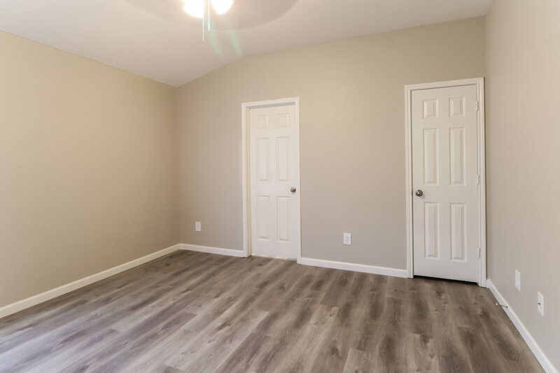 2,300/Mo, 315 Marquitos Dr Kyle, TX 78640 Main Bedroom View 3