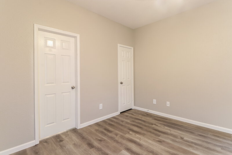 2,300/Mo, 315 Marquitos Dr Kyle, TX 78640 Main Bedroom View 4