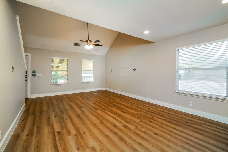 2,215/Mo, 8308 Georgie Trace Ave Austin, TX 78747 Living Room View