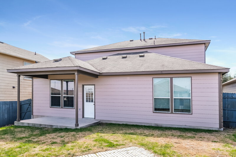 2,310/Mo, 327 Nandina Dr Buda, TX 78610 Rear View