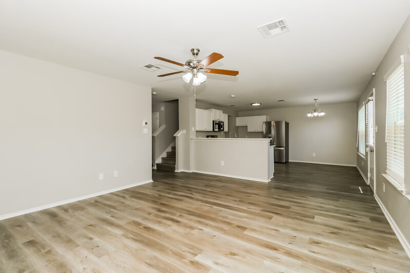 2,270/Mo, 18133 Topsail St Manor, TX 78653 Living Room View 2