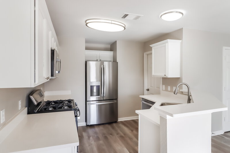 1,885/Mo, 1623 Harness Raceway Pflugerville, TX 78660 Kitchen View