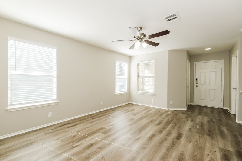 1,855/Mo, 282 Cordero Dr San Marcos, TX 78666 Living Room View