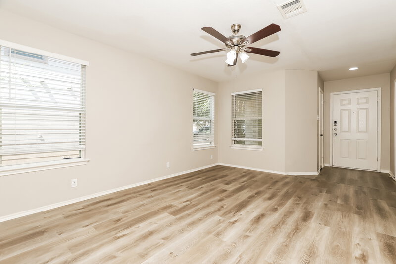 1,660/Mo, 282 Cordero Dr San Marcos, TX 78666 Living Room View