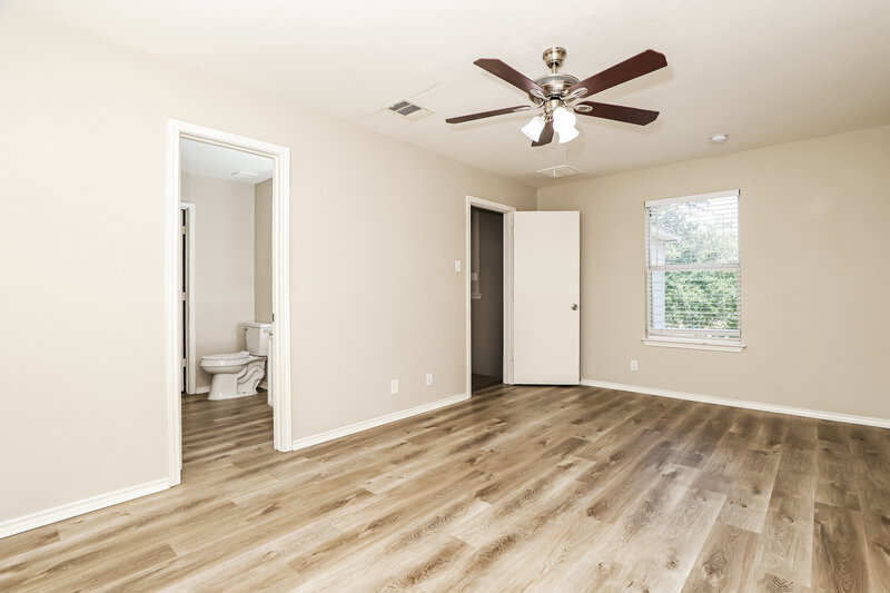 1,660/Mo, 282 Cordero Dr San Marcos, TX 78666 Main Bedroom View 2