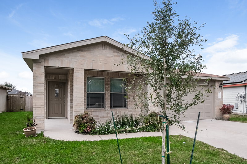 1,995/Mo, 12829 Noche Clara Dr Del Valle, TX 78617 External View