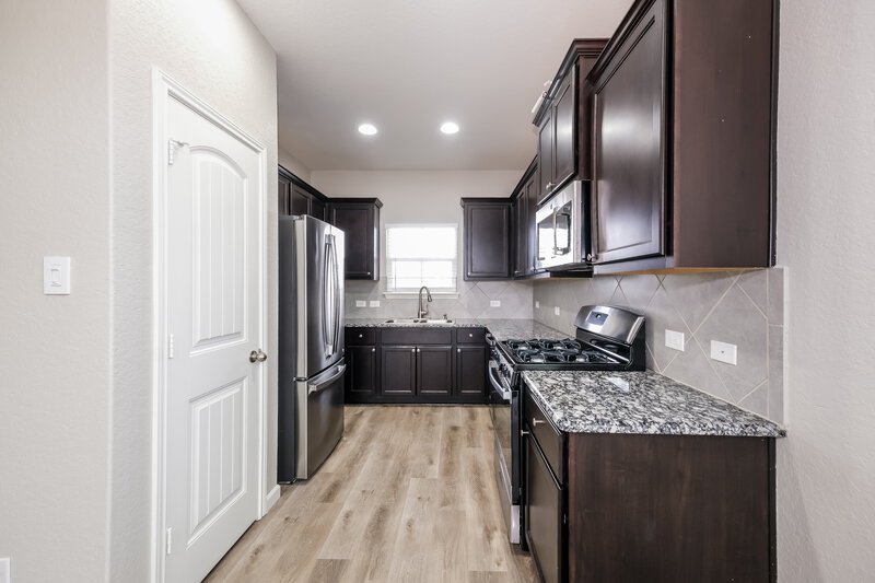 1,655/Mo, 4013 Skylark Ln San Marcos, TX 78666 Misc View 5
