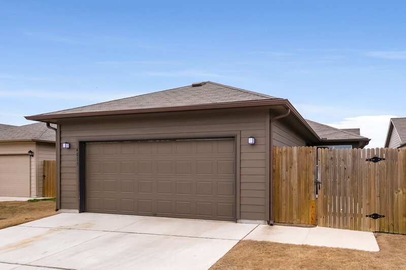 1,655/Mo, 4013 Skylark Ln San Marcos, TX 78666 Misc View 13