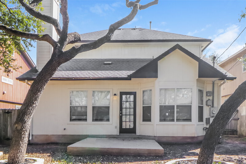 2,160/Mo, 1506 Sylvia Ln Round Rock, TX 78681 Rear View