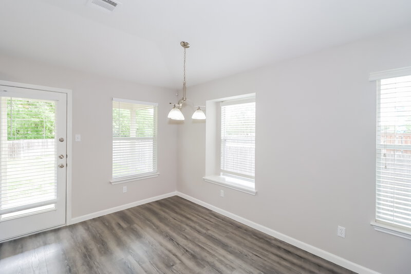 2,445/Mo, 2632 Haselwood Ln Round Rock, TX 78665 Dining Room View