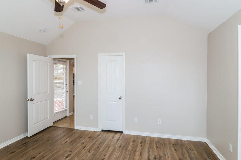 3,220/Mo, 1913 Chimney Dr Leander, TX 78641 Main Bedroom View 2