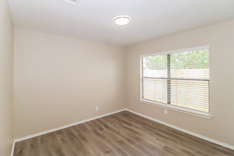 2,025/Mo, 1325 Lakeside Loop Round Rock, TX 78665 Bedroom View