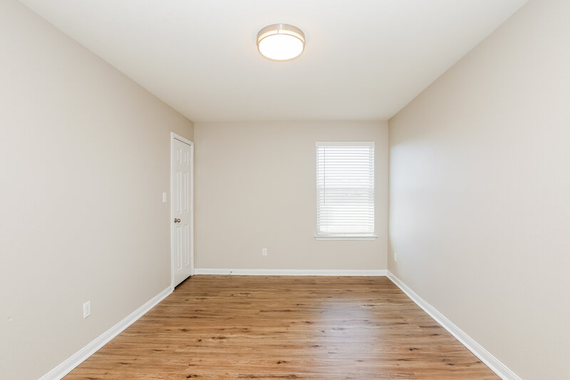 1,840/Mo, 420 Sapphire Ln Jarrell, TX 76537 Bedroom View 3