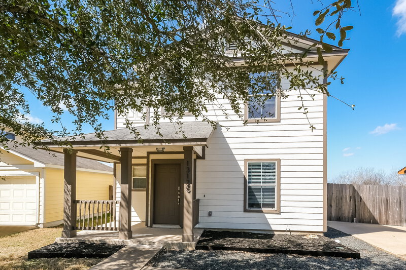 1,925/Mo, 13125 Briarcreek Loop Manor, TX 78653 External View