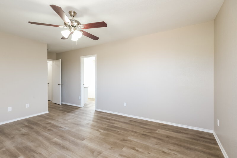 1,925/Mo, 13125 Briarcreek Loop Manor, TX 78653 Main Bedroom View 2