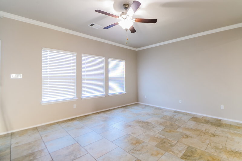 2,550/Mo, 204 Eagle Owl Loop Leander, TX 78641 Living Room View