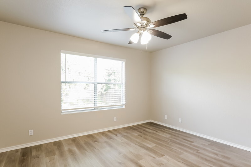 2,120/Mo, 16706 Shipshaw River Dr Leander, TX 78641 Main Bedroom View