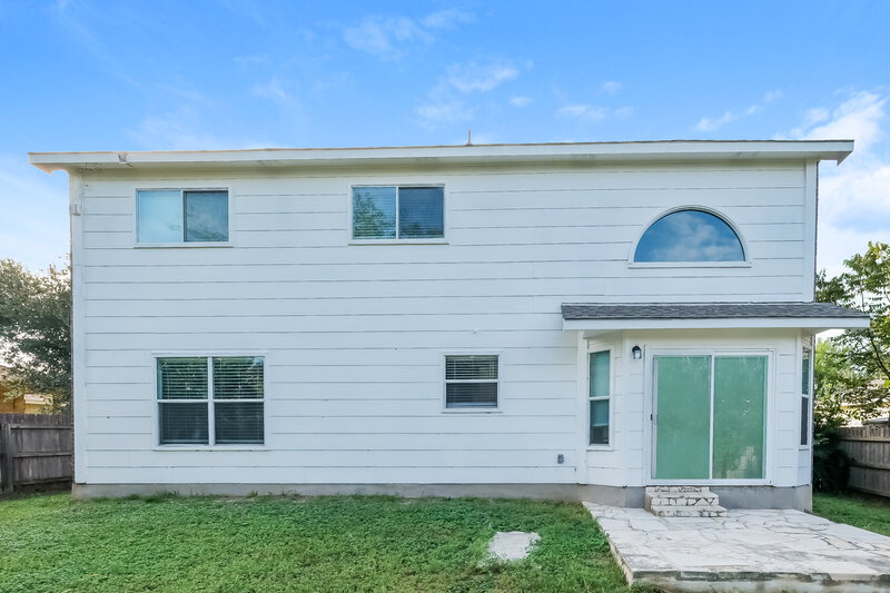 2,120/Mo, 16706 Shipshaw River Dr Leander, TX 78641 Rear View 2