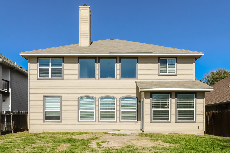 2,770/Mo, 539 W Metcalfe St Hutto, TX 78634 Rear View