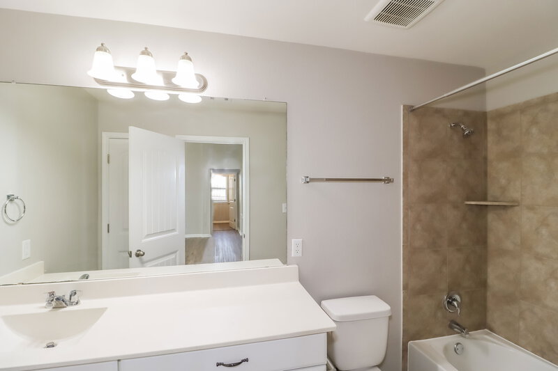 2,635/Mo, 8120 Pescara Cv Round Rock, TX 78665 Bathroom View