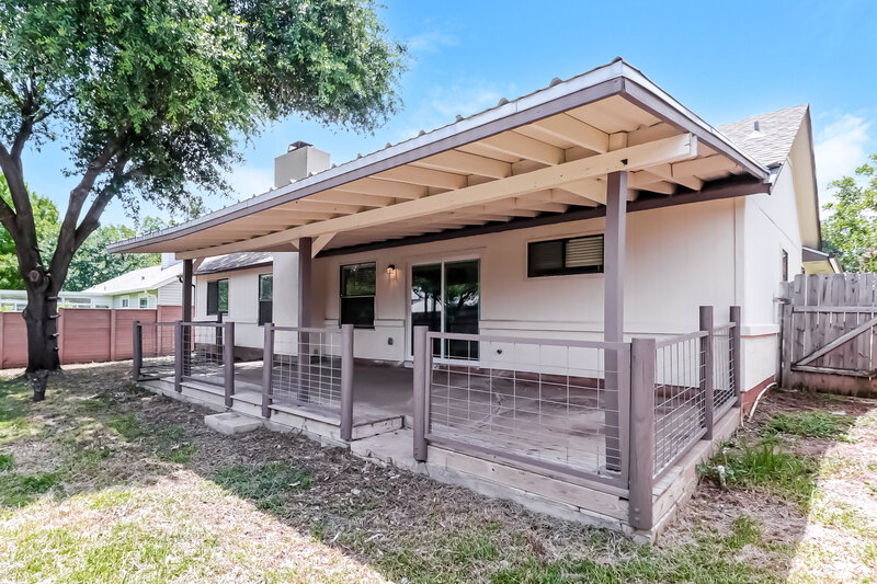 1,810/Mo, 1806 Primrose Trl Round Rock, TX 78664 Rear View