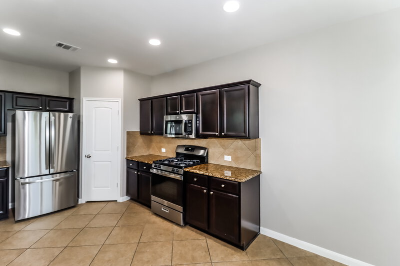 2,595/Mo, 1303 Sunny Meadows Loop Georgetown, TX 78626 Kitchen View
