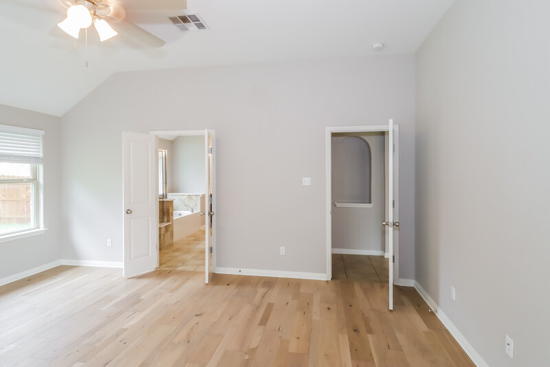2,940/Mo, 120 Turvey Cv Hutto, TX 78634 Main Bedroom View 2