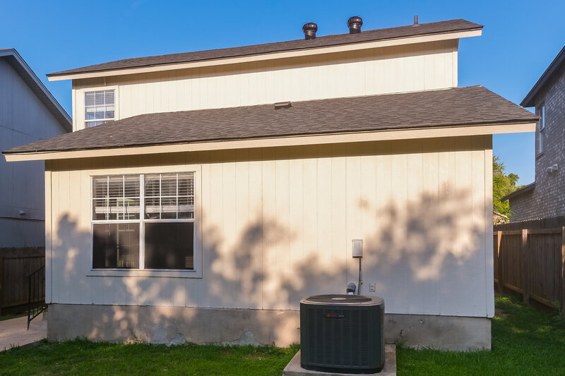 2,220/Mo, 2416 Byfield Dr Cedar Park, TX 78613 Rear View 2