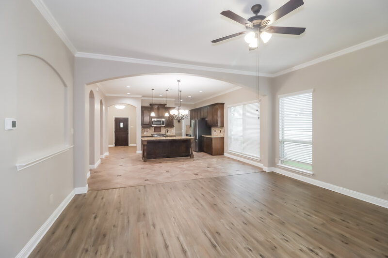 2,135/Mo, 116 Buescher Cv Hutto, TX 78634 Living Room View 3