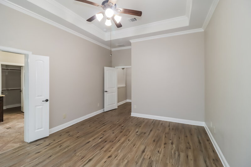 2,135/Mo, 116 Buescher Cv Hutto, TX 78634 Main Bedroom View 2