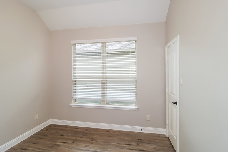 2,135/Mo, 116 Buescher Cv Hutto, TX 78634 Bedroom View 2