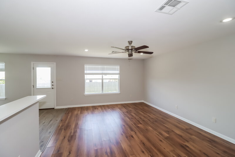 2,380/Mo, 223 Rock Hound Ln Liberty Hill, TX 78642 Living Room View