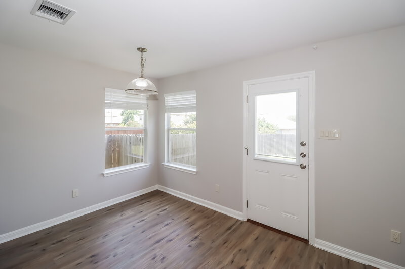 2,380/Mo, 223 Rock Hound Ln Liberty Hill, TX 78642 Dining Room View