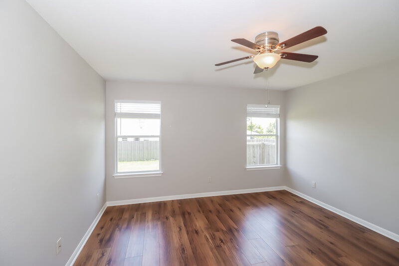 2,380/Mo, 223 Rock Hound Ln Liberty Hill, TX 78642 Main Bedroom View