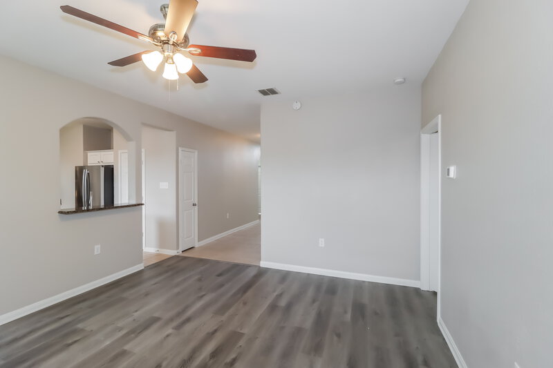 1,795/Mo, 400 Captain Grumbles Dr Jarrell, TX 76537 Misc View 4