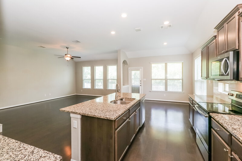 3,270/Mo, 409 Pinnacle View Dr Georgetown, TX 78628 Kitchen View 2