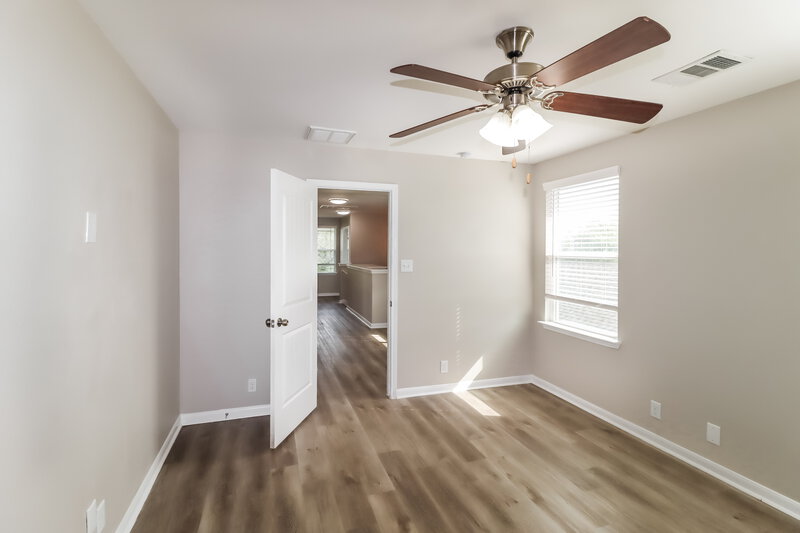 2,620/Mo, 902 Lost Pines Ln Cedar Park, TX 78613 Main Bedroom View 2