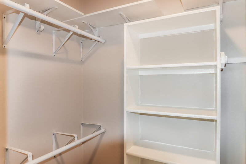 2,620/Mo, 902 Lost Pines Ln Cedar Park, TX 78613 Walk In Closet View