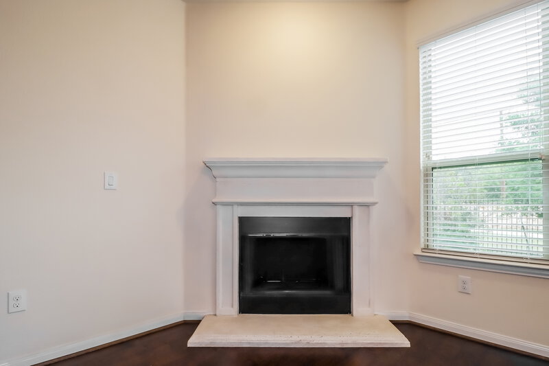 3,620/Mo, 105 Crescent Heights Dr Georgetown, TX 78628 Living Room View