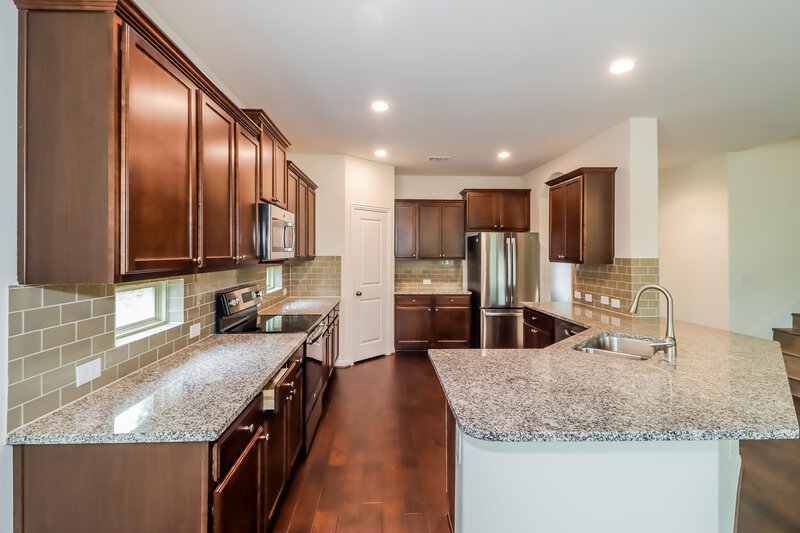 3,620/Mo, 105 Crescent Heights Dr Georgetown, TX 78628 Kitchen View
