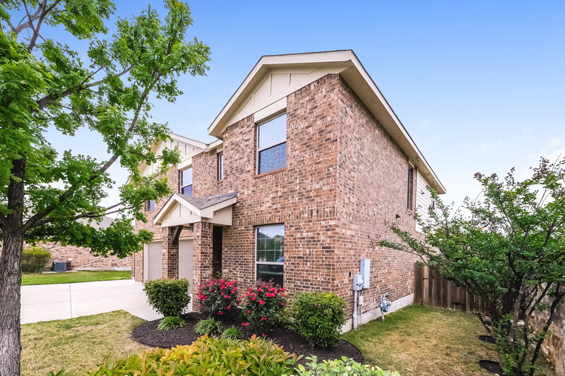 2,750/Mo, 312 Landing Ln Leander, TX 78641 Front View