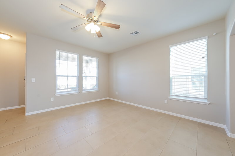 2,335/Mo, 415 N Heatherwilde Blvd Pflugerville, TX 78660 Living Room View 2