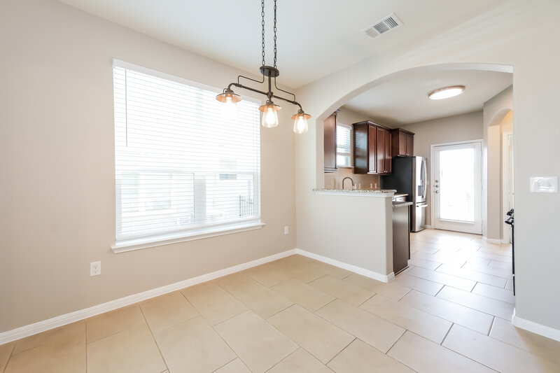 2,335/Mo, 415 N Heatherwilde Blvd Pflugerville, TX 78660 Dining Room View