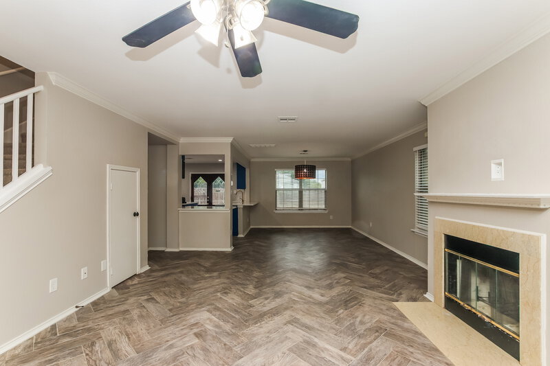 1,865/Mo, 19716 San Chisolm Dr Round Rock, TX 78664 Living Room View